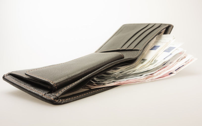 Wypłaty w nowym formacie? FinTech odpowiedzią
