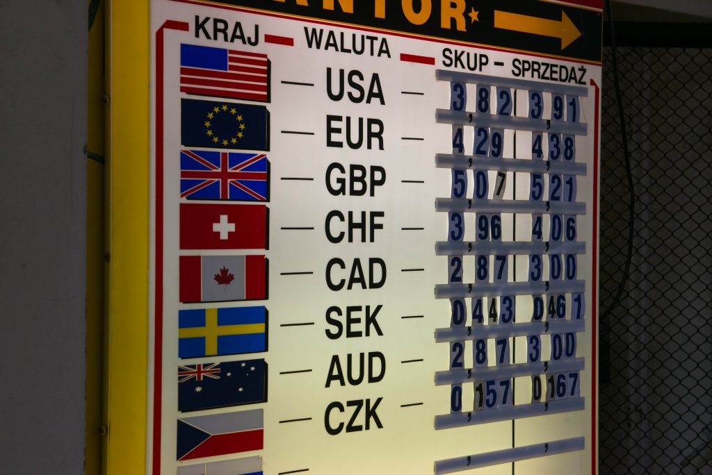 Kantory stacjonarne z terminalami płatniczymi