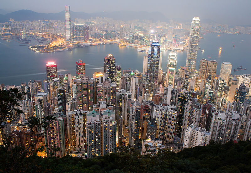 Hong Kong w pogoni za sąsiadami