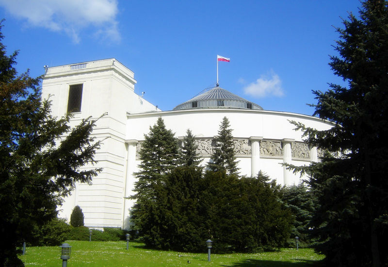 Prezydent chce zabezpieczyć gotówkę. Będą zmiany w ustawie o usługach płatniczych