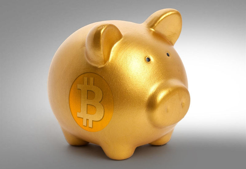 Banki coraz bardziej lubią FinTechy, ale pozostają w opozycji do Bitcoinów