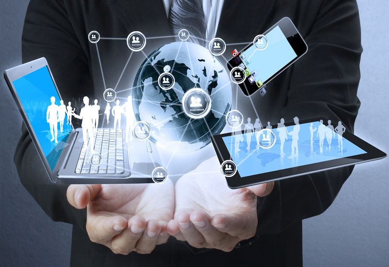 Karty kredytowe przejdą do lamusa. 5 trendów w FinTech w 2017 roku