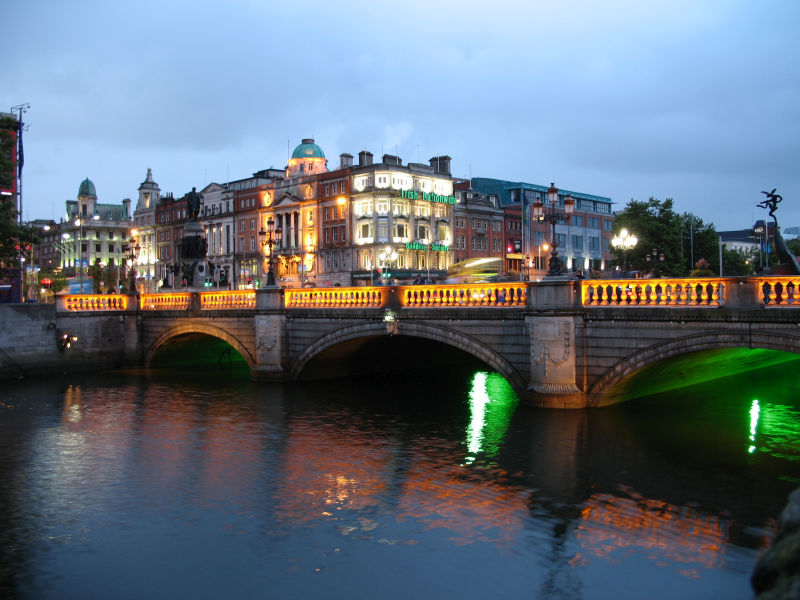 W Irlandii chcieli mieć swojego BLIKA, ale na drodze stanęła koalicja fintechów