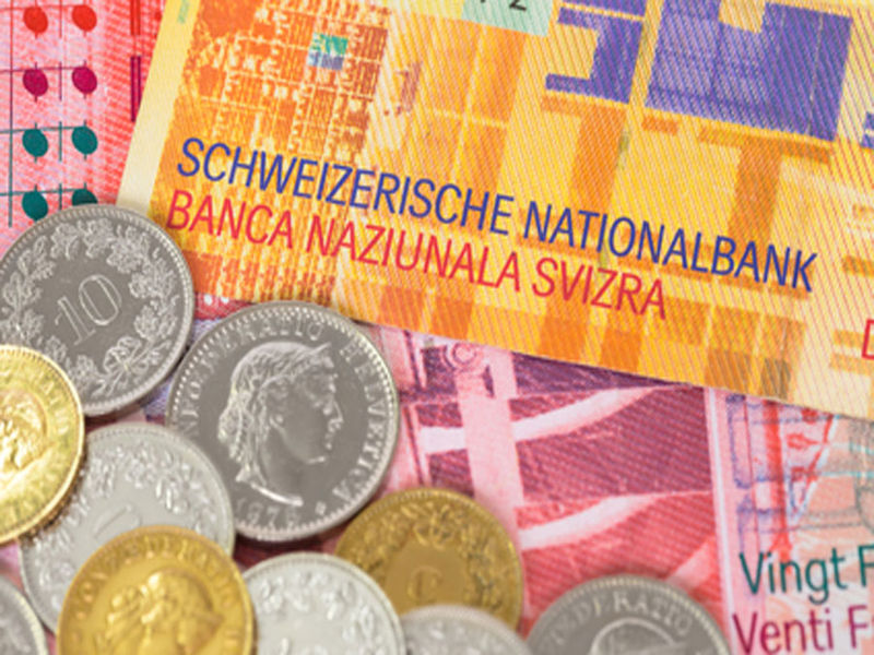 Kurs franka najniższy od trzech lat. Czy jeszcze spadnie?