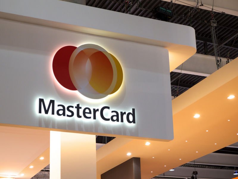 Mastercard przejmuje Brighterion specjalizujący się w sztucznej inteligencji
