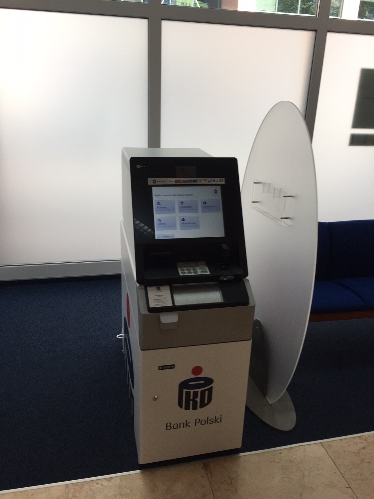 Bankomat Self Serv 80 Series.