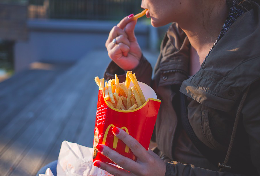 Już oficjalnie – zamówienia z McDonald’s w UberEats