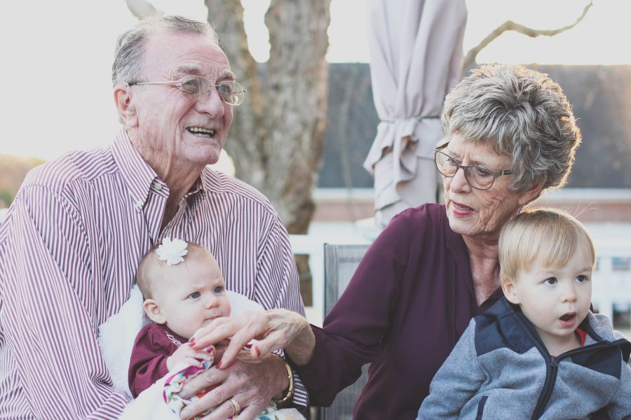 BIK portretuje kredytobiorców 65+