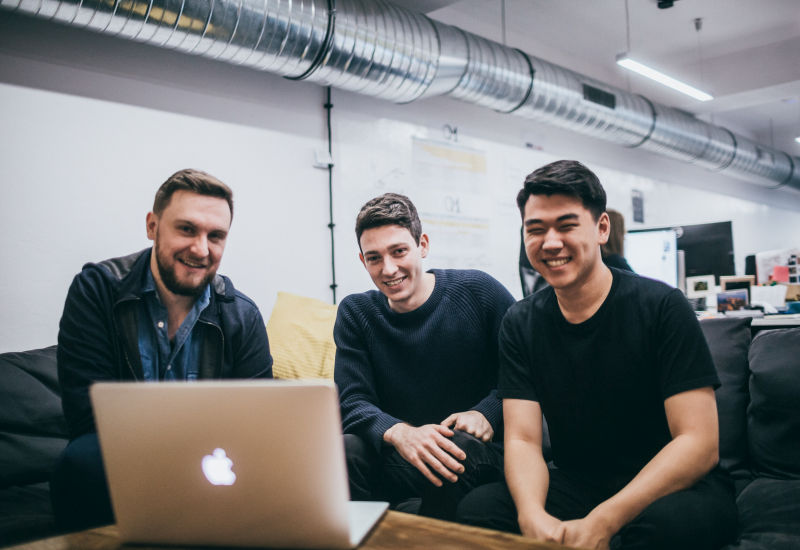 Polski startup Brainly przejmuje serwis Bask i stawia na materiały wideo