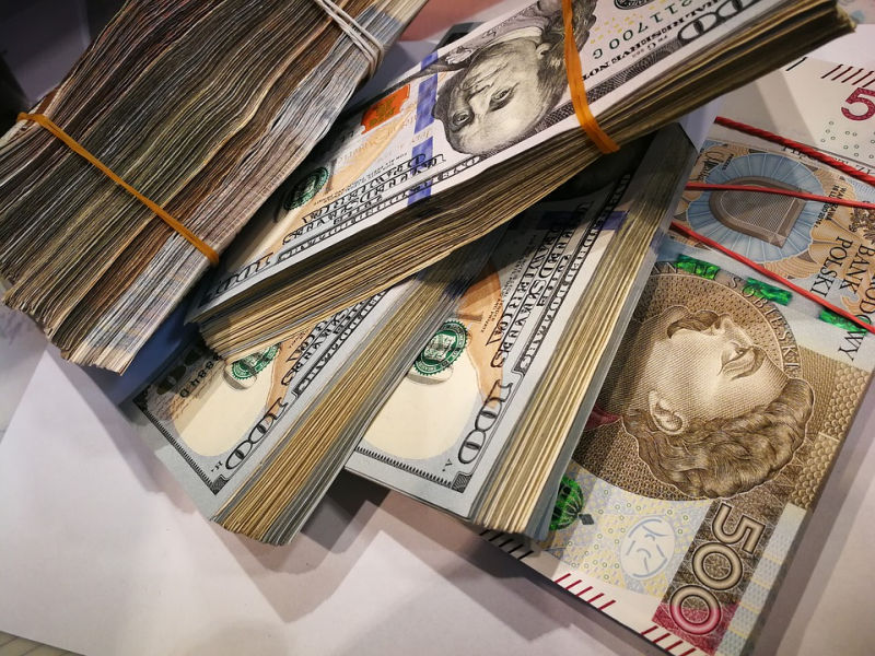 Spada poziom wykluczenia finansowego na świecie