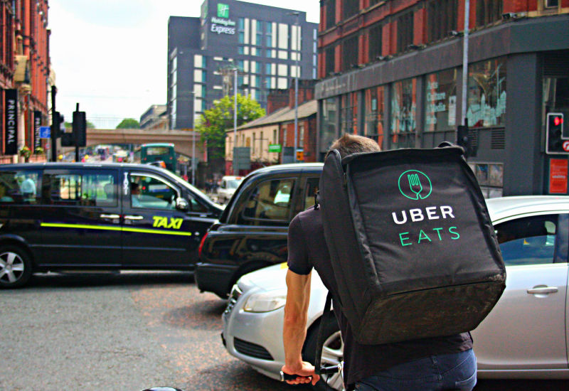 Uber Eats wjeżdża do Katowic