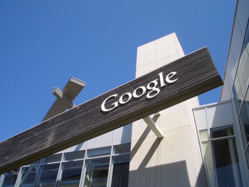 Robot będzie musiał się przedstawić – Google uspokaja krytyków