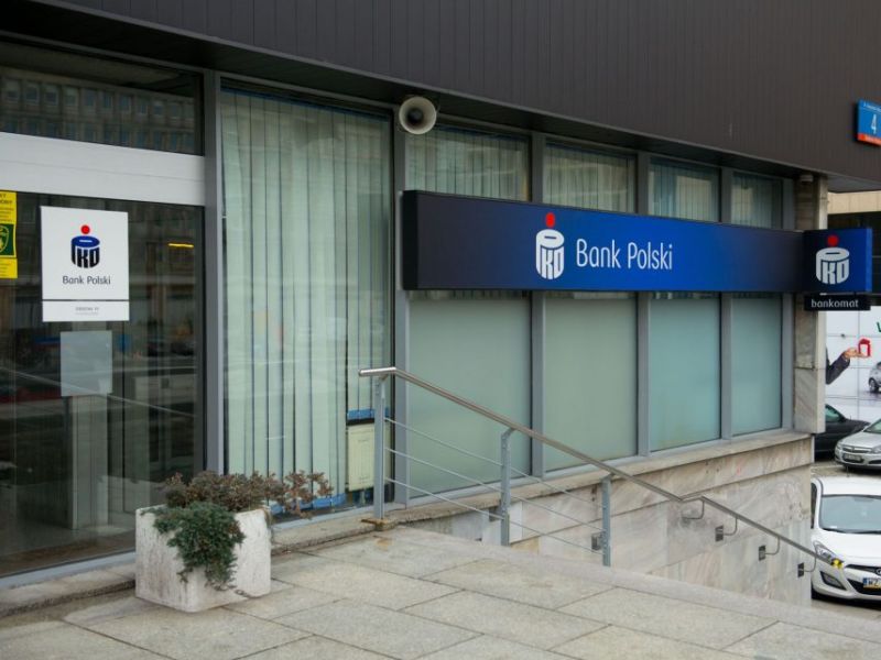 PKO BP zarobił ponad 1 mld zł. Na czym, na kim? Fintech pomógł