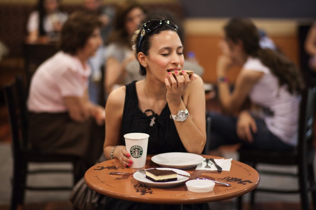 Starbucks liderem zbliżeniowych płatności mobilnych w USA