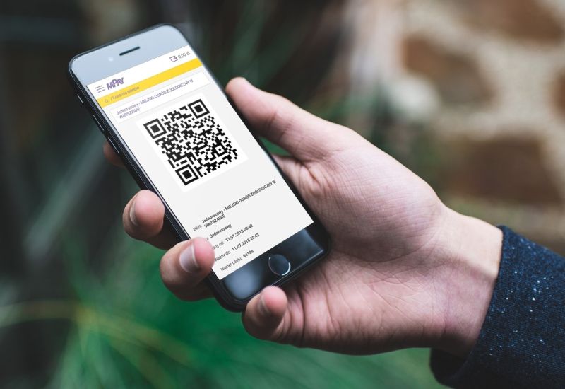 Bilety do warszawskiego ZOO w smartfonie