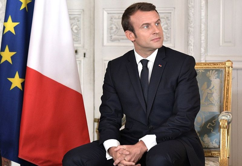 Francja zakazuje korzystania ze smartfonów