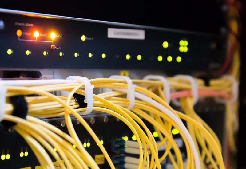 Sieć LTE 450 MHz dla energetyki. Orange Polska i Ericsson przetestowali jej możliwości