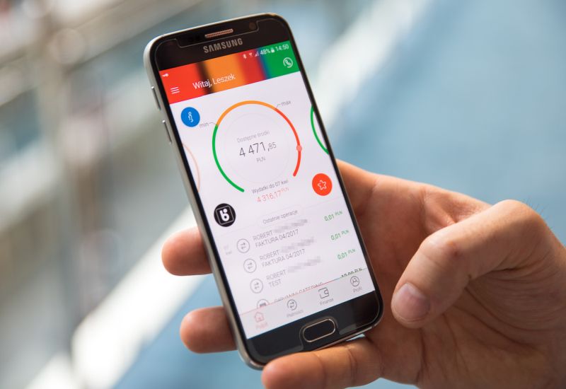 mBank rozpoczyna pilotaż biometrii behawioralnej