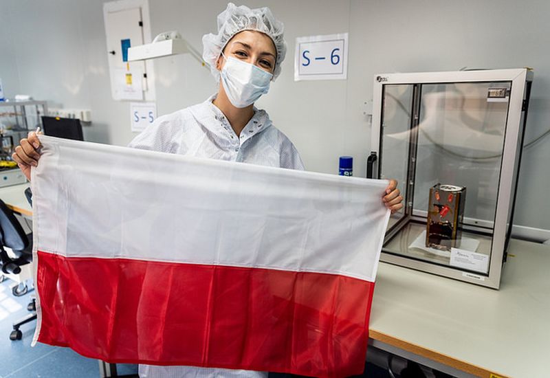 Firma Muska wyśle polskiego satelitę, która uprzątnie kosmos