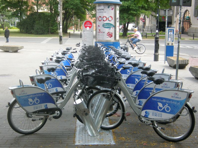 Jeden rower na 300 mieszkańców. Warszawa bikesharingiem stoi