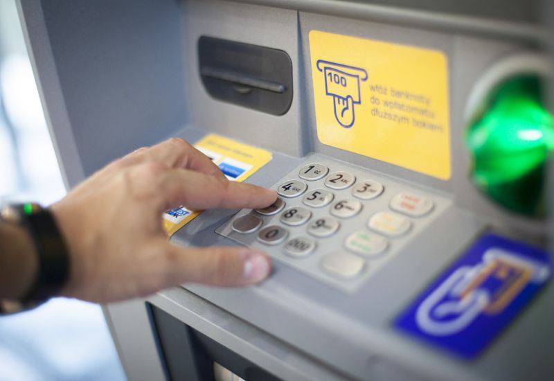 bankomat 244344