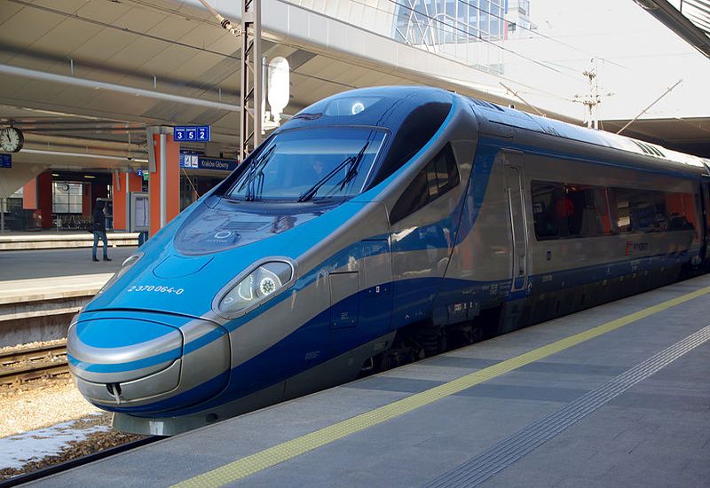 Nareszcie. WiFi w pierwszym składzie pociągów Pendolino