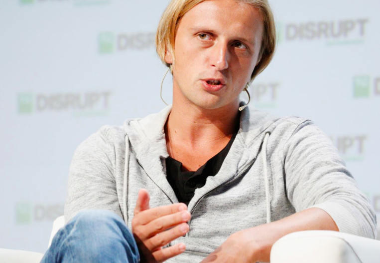 Revolut odpowiada na krytykę i prezentuje nowych pracowników