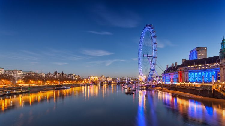 Wysoki rachunek za brexit. Najnowsze wnioski z raportu