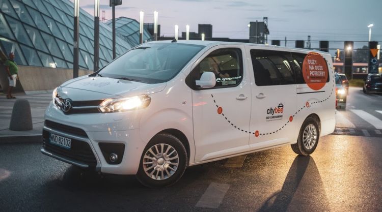 CityBee pozwoli wypożyczać busy osobowe na minuty