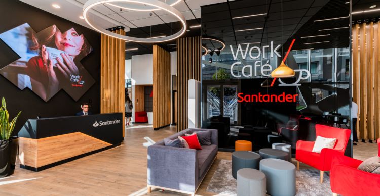 Bankowy oddział w kawiarni. Nowa placówka Santandera już otwarta