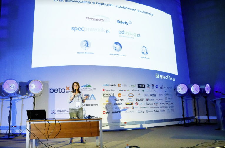 Życie bez awizo wygrywa na InternetBeta