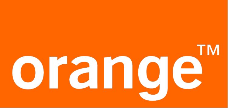 Kupiłeś smartfon w Orange? Umowę podpiszesz bez wychodzenia z domu