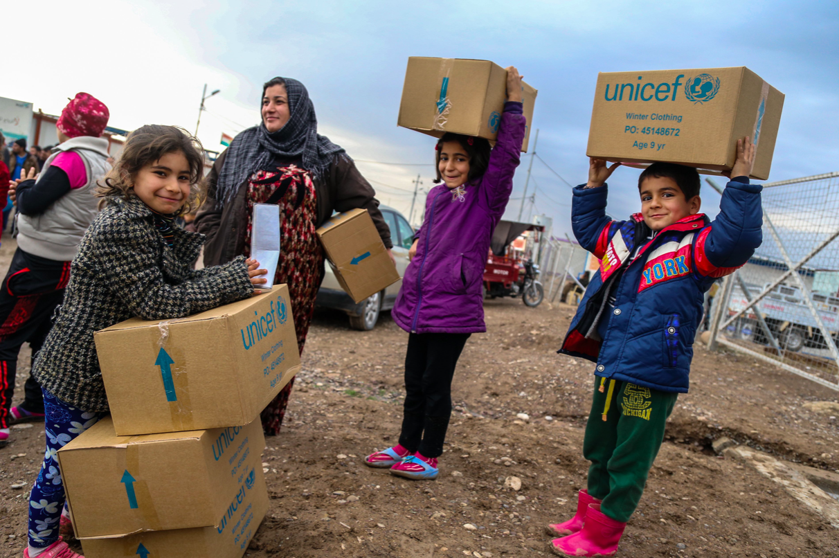 UNICEF "Prezenty bez Pudła"
