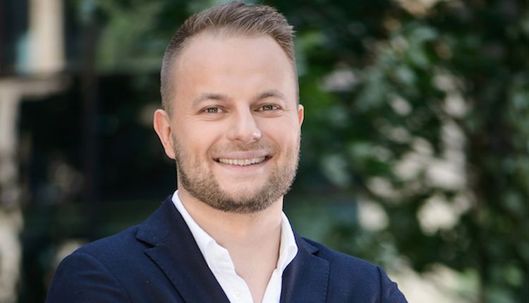 Karol Sadaj odchodzi z Revoluta