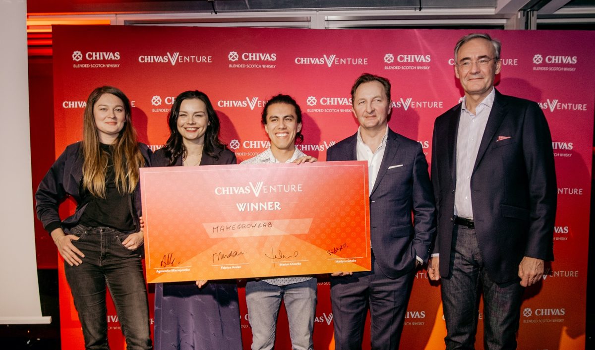 Startup MakeGrowLab otrzymuje 40 000 dolarów w ramach konkursu Chivas Venture