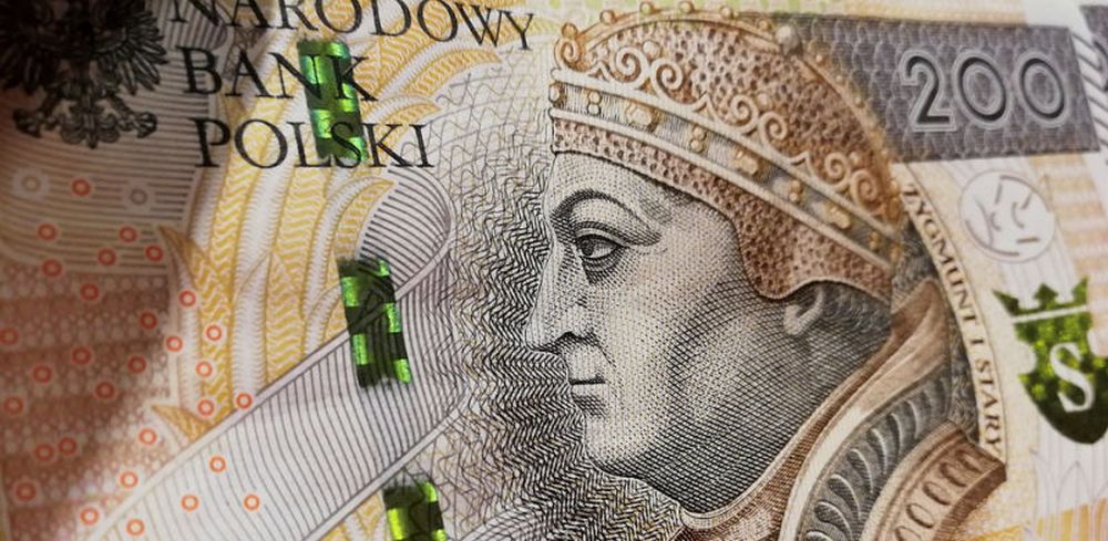 Do banków wpłynęło już 700 tys. wniosków o odroczenie rat kredytów