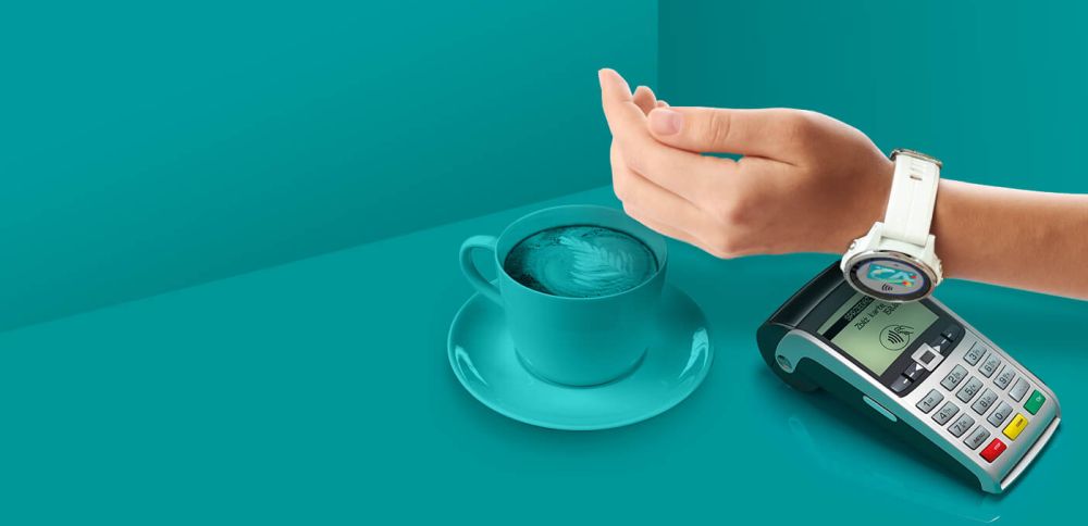 Credit Agricole udostępnia płatności Garmin Pay i Fitbit Pay