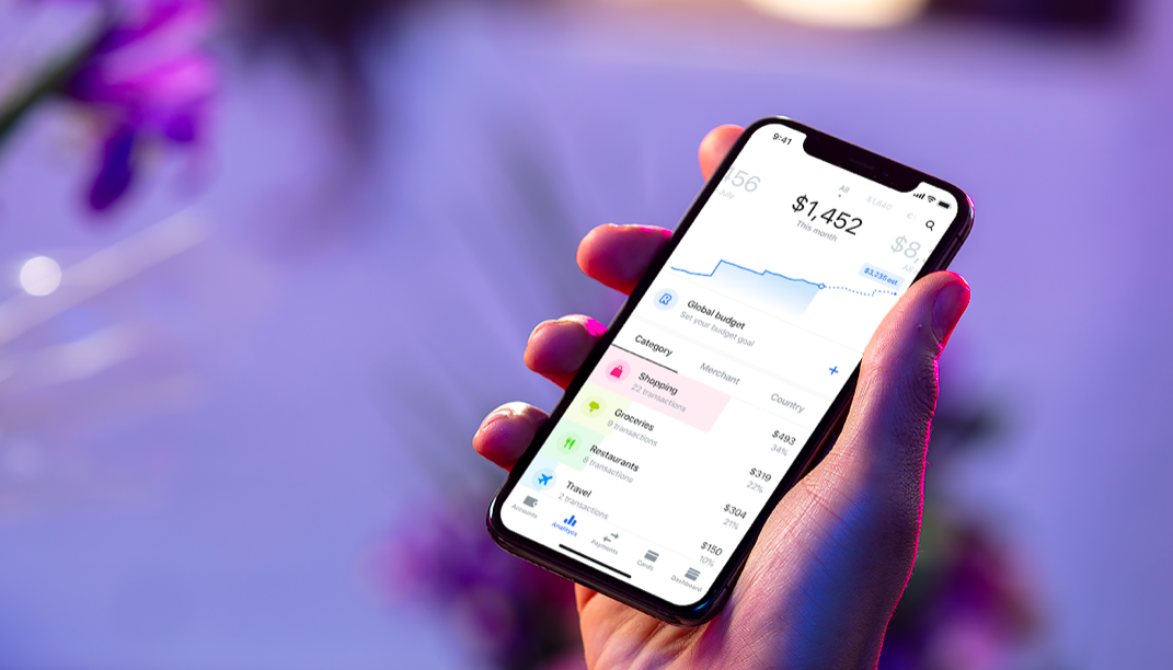 Revolut wprowadzi elastyczny model pracy. Przestrzenie biurowe przekształci w Rev Labs