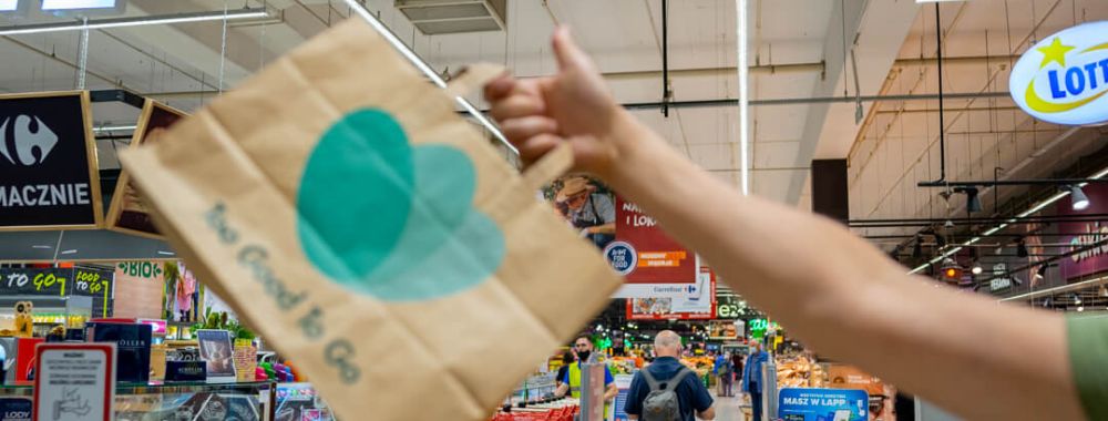 Carrefour walczy z marnowaniem żywności. Łączy siły z aplikacją Too good to go
