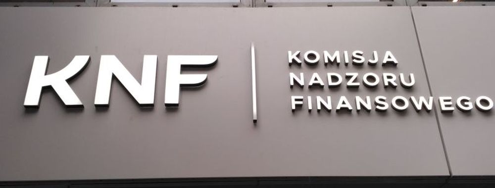 KNF dodał kolejne podmioty na swoją listę ostrzeżeń