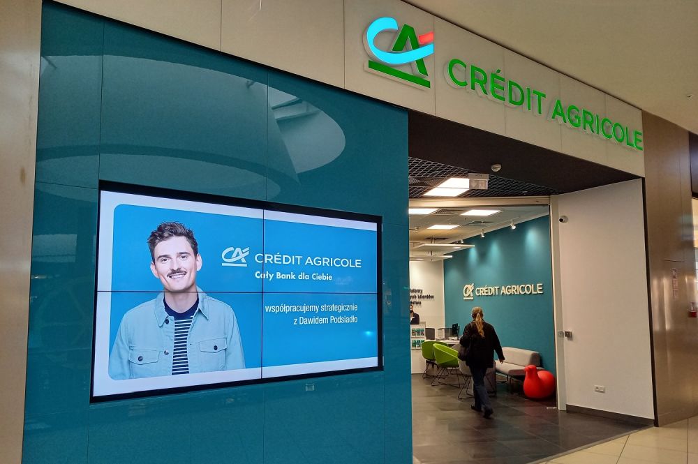 Credit Agricole otworzył pierwszą placówkę w centrum handlowym