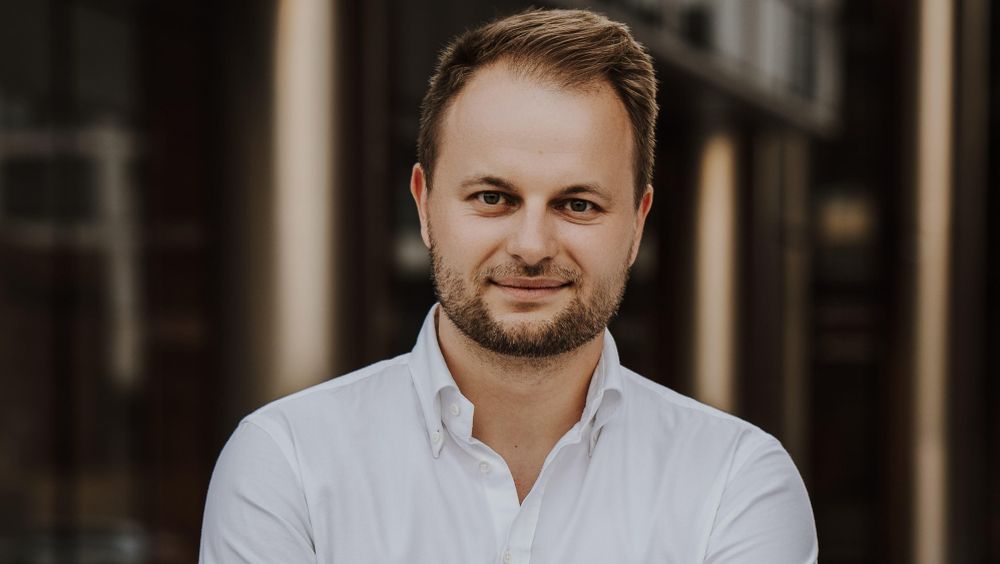 Z Revoluta do Aion Banku. Karol Sadaj obejmie stanowisko Country Head Poland