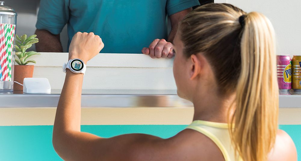 BNP Paribas udostepnia platnosci Garmin Pay i Fitbit Pay