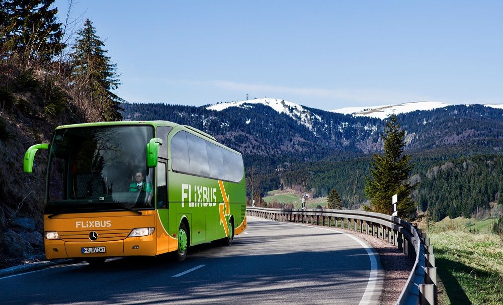 FlixBus wznawia polaczenia na okres swiateczno-noworoczny