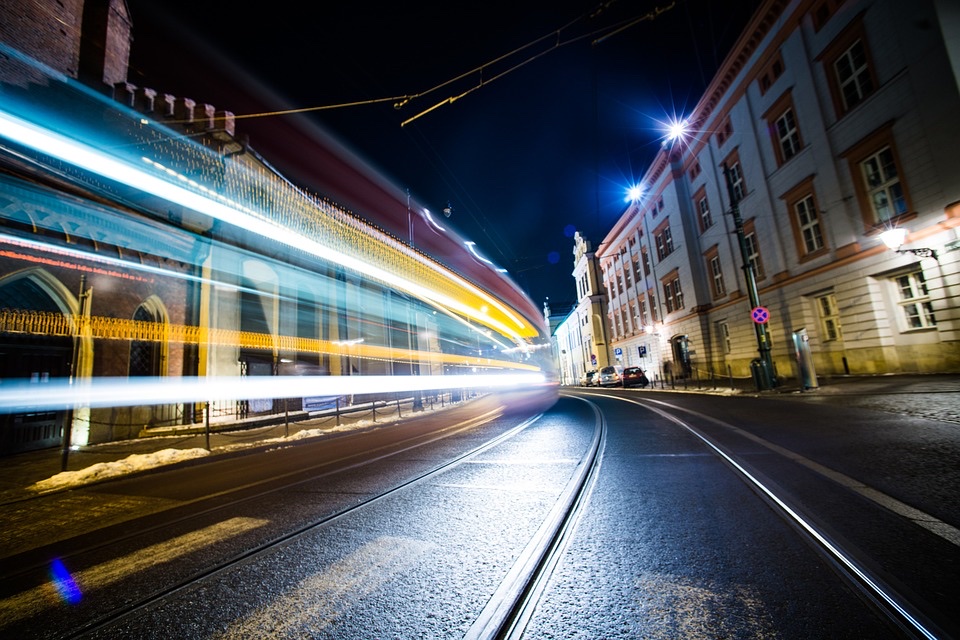 W Krakowie za parkowanie można już płacić z aplikacją City Park App