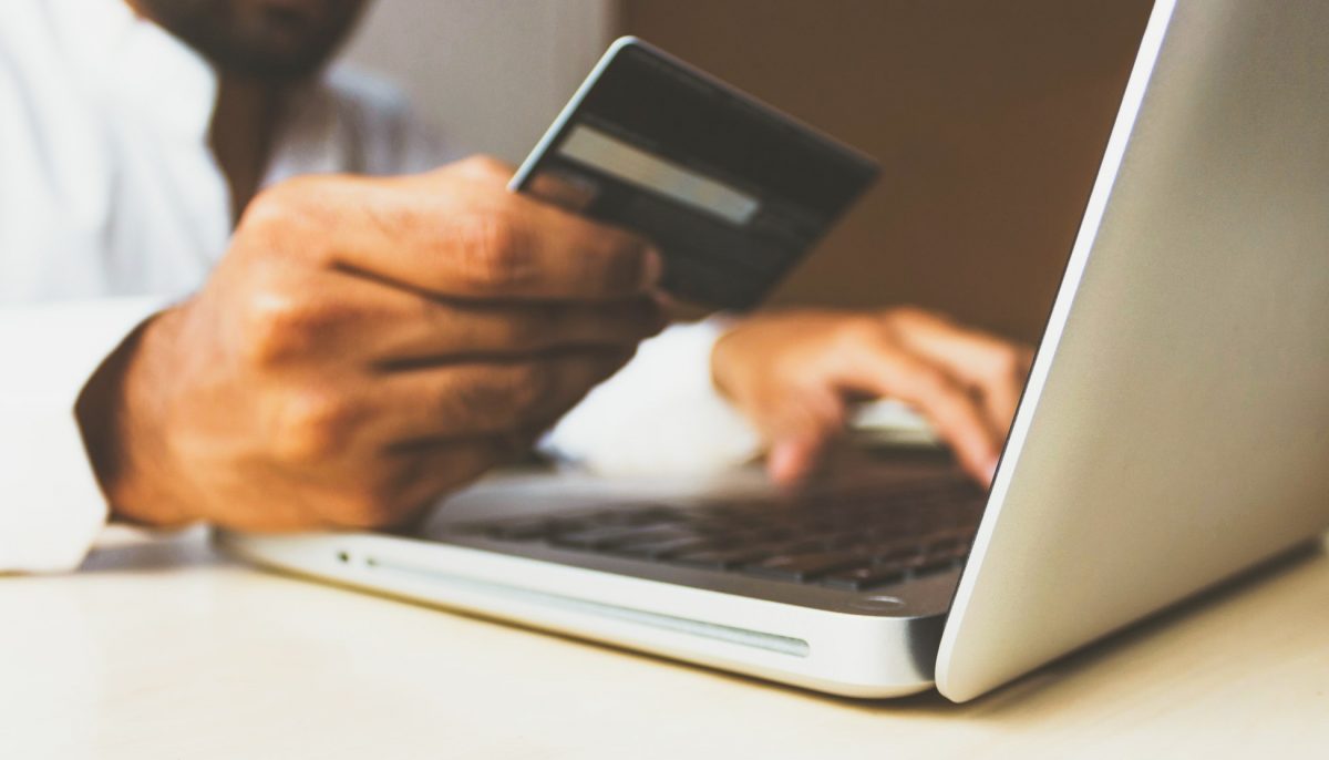 Cyfrowe platformy marketplace w świetle przepisów PSD2