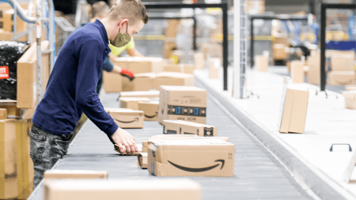 Poczta Polska rozwija współpracę z Amazonem