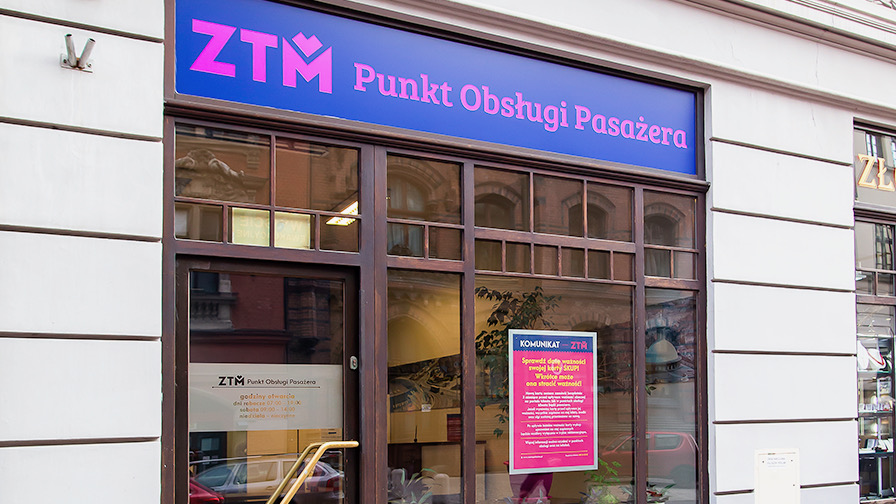 Śląski ZTM likwiduje 40 fizycznych placówek. Obsługa klienta przenosi się do Internetu
