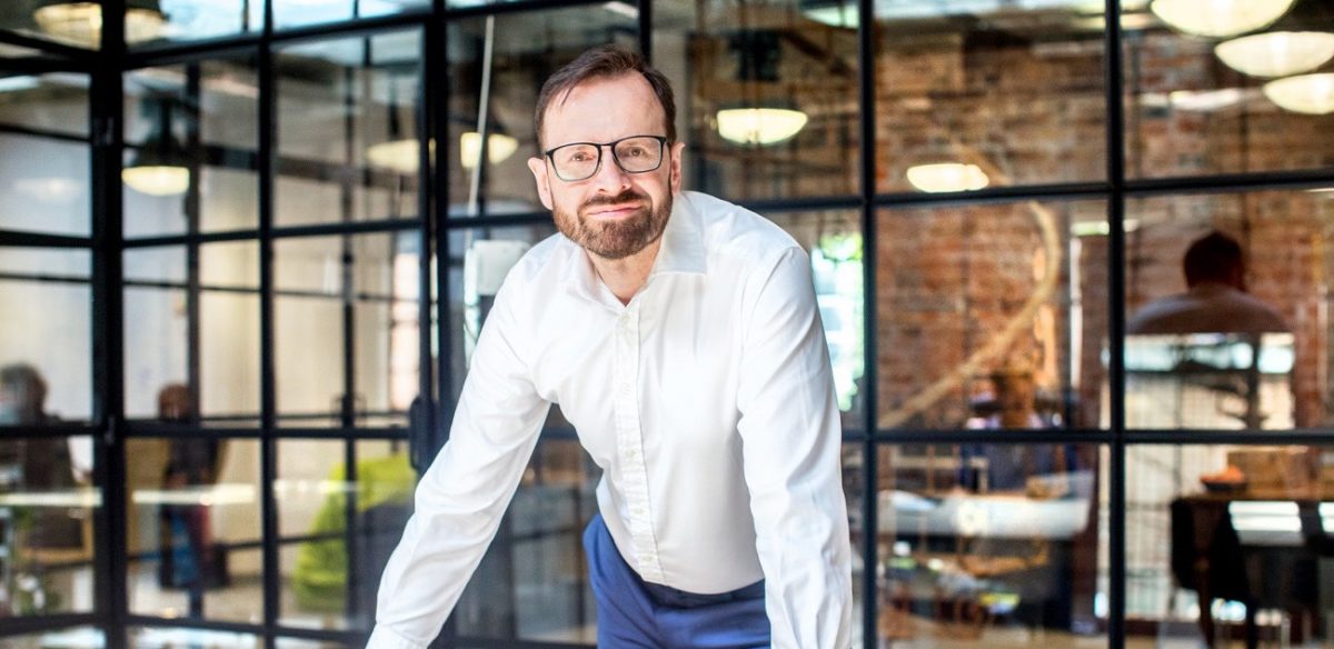 Płatności bezgotówkowe bez terminali i kart? Nowy pomysł fintechu Xelo Pay