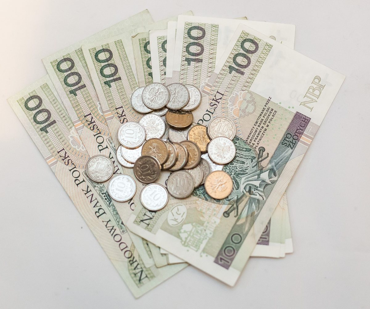 Pół miliarda PLN wpłacone na zrzutka.pl